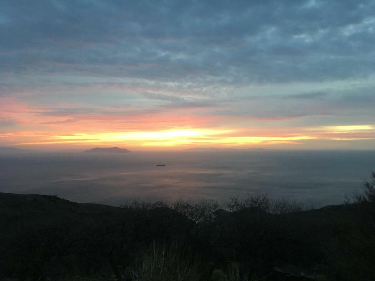 Agia MavraSunrise Dreamアパートメント エクステリア 写真